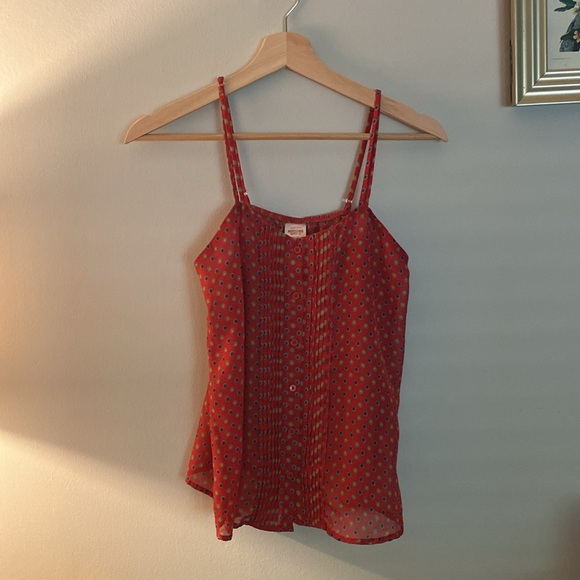 Red Patterned Top - Picture 6 of 7